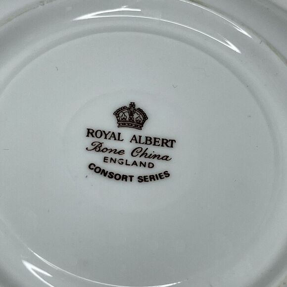 Royal Albert Bone China England‎ Saucer Plate Consort Series - Picture 6 of 6
